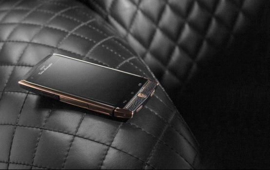 兰博基尼推出奢侈品手机 售价3.7万元