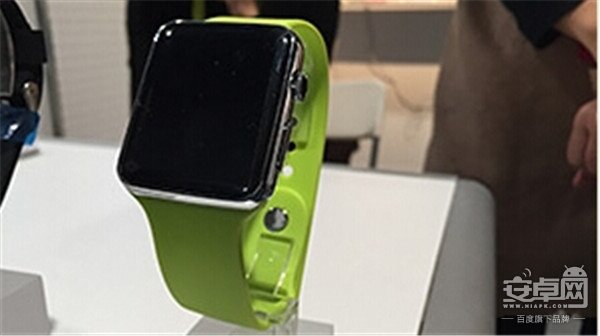 国产智能手表亮相 CES:外形酷似苹果遭批